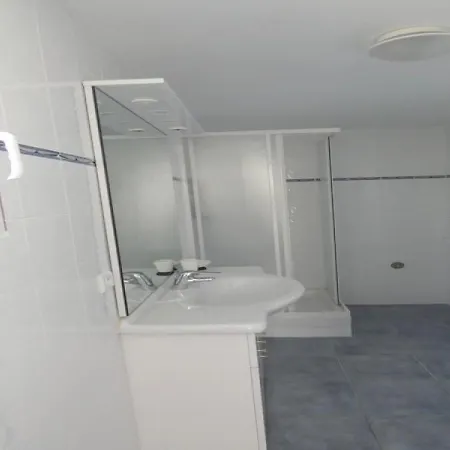 House 10 *
